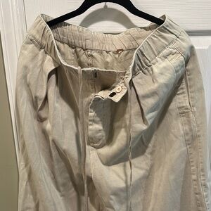 Free people boyfriend fit wide legged clam digger style chino Pants